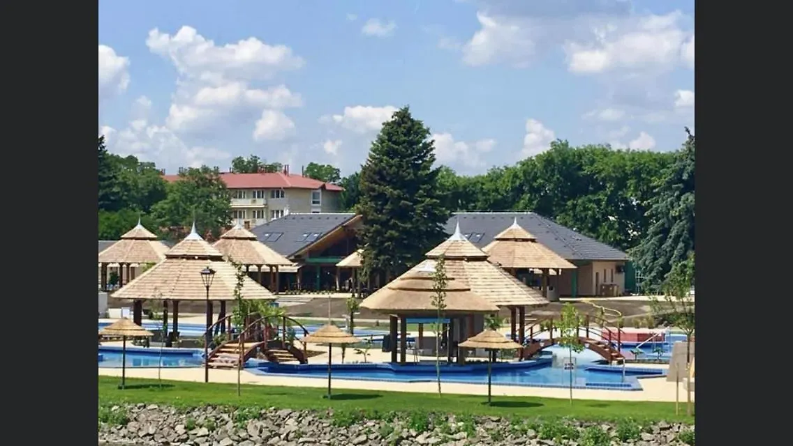 Appartamento Bezso Apartman Hajdúszoboszló